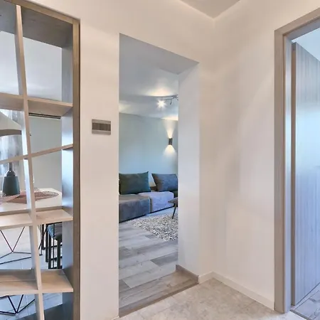 Modern Oasis Apartment *