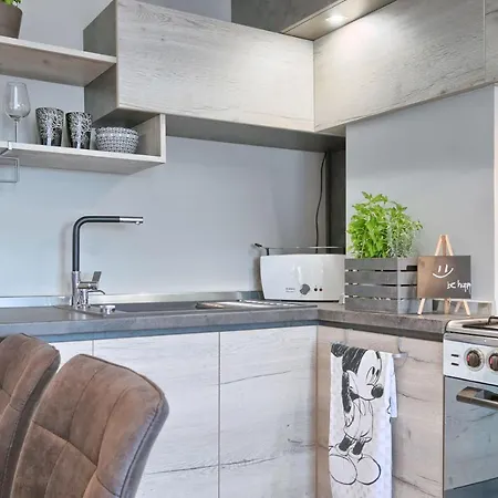 Modern Oasis *